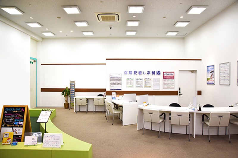 保険見直し本舗 なかもず店
