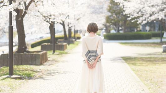 学費を払えない、制服が買えない春│低所得世帯の4割がローンで学費を工面。公的支援はなぜ届かない