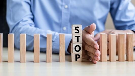 プルデンシャル生命、異例の「90日間営業停止」が意味すること―契約者が今すべき自衛策とは